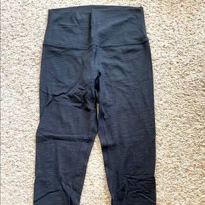 Lululemon Black embossed align leggings